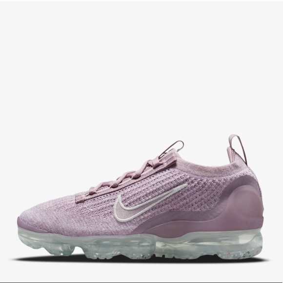 Nike Vapor Max Sneakers - Picture 8 of 9